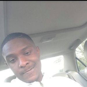 Meet your Posher, Devontae